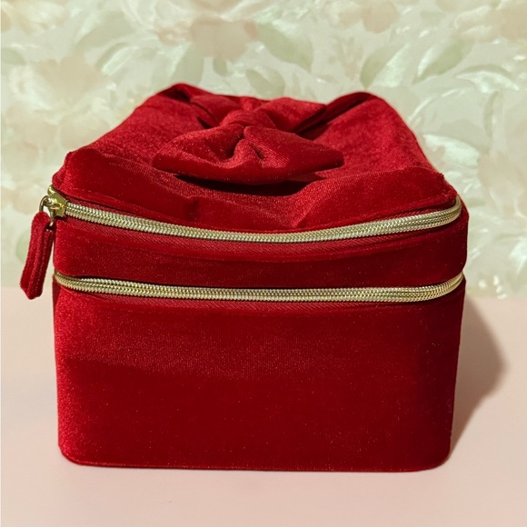 Estee Lauder Red Velvet Cosmetic Bag with Bow Handle & Gold Accents - Picture 6 of 8
